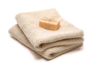 soap and towels11841860_s